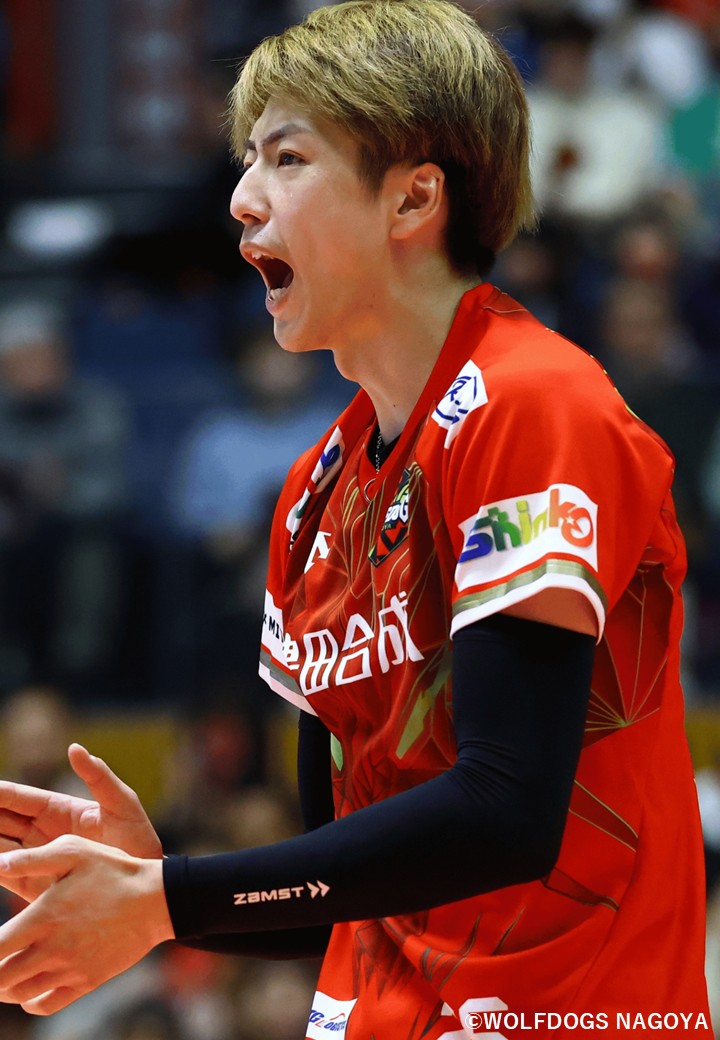 アーセナル ポドルスキ＆チェンバレン直筆サイン入りユニフォーム