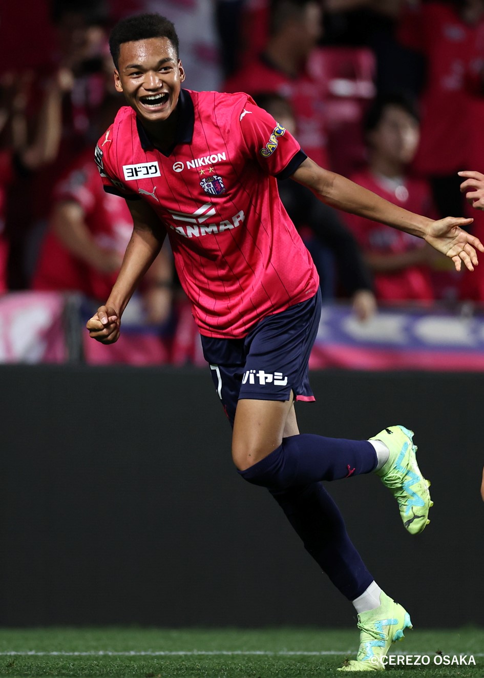 HATTRICK（ハットトリック）-選手の想いをファンへ届ける公式