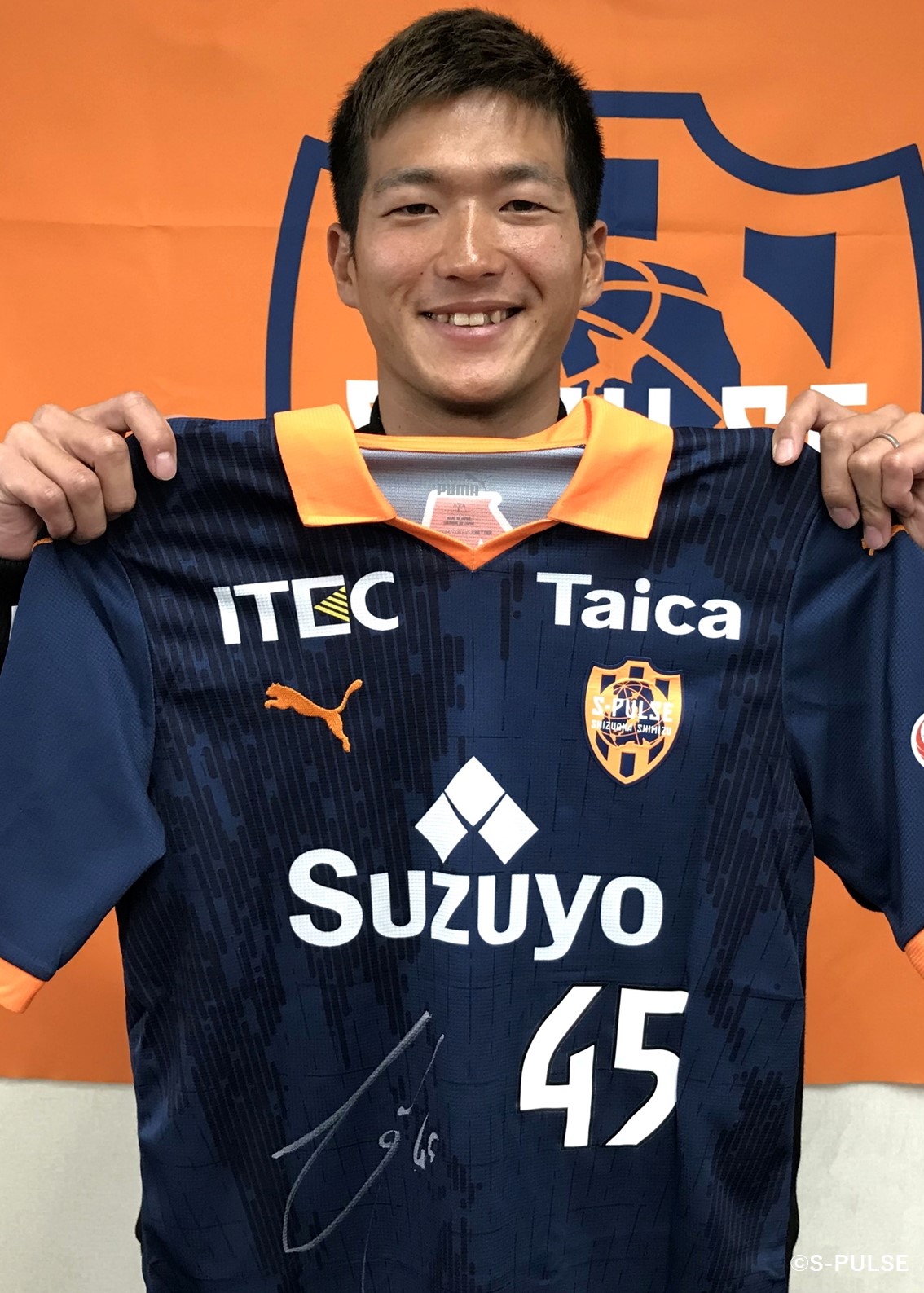 HATTRICK（ハットトリック）-選手の想いをファンへ届ける公式