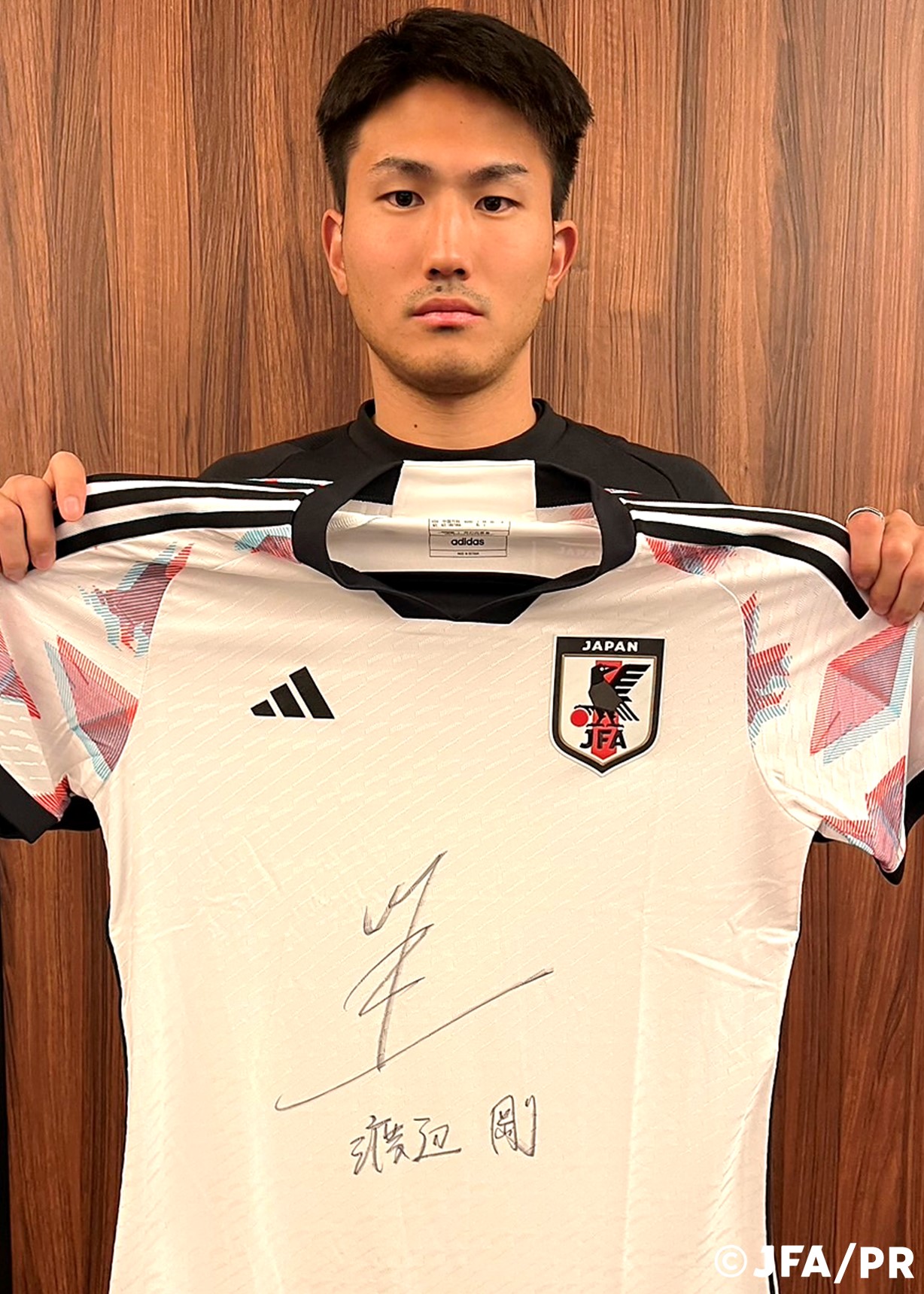 HATTRICK（ハットトリック）-選手の想いをファンへ届ける公式