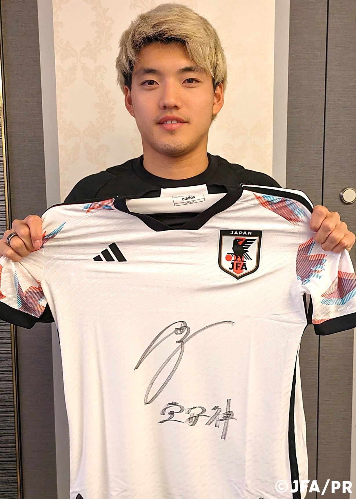 HATTRICK（ハットトリック）-選手の想いをファンへ届ける公式