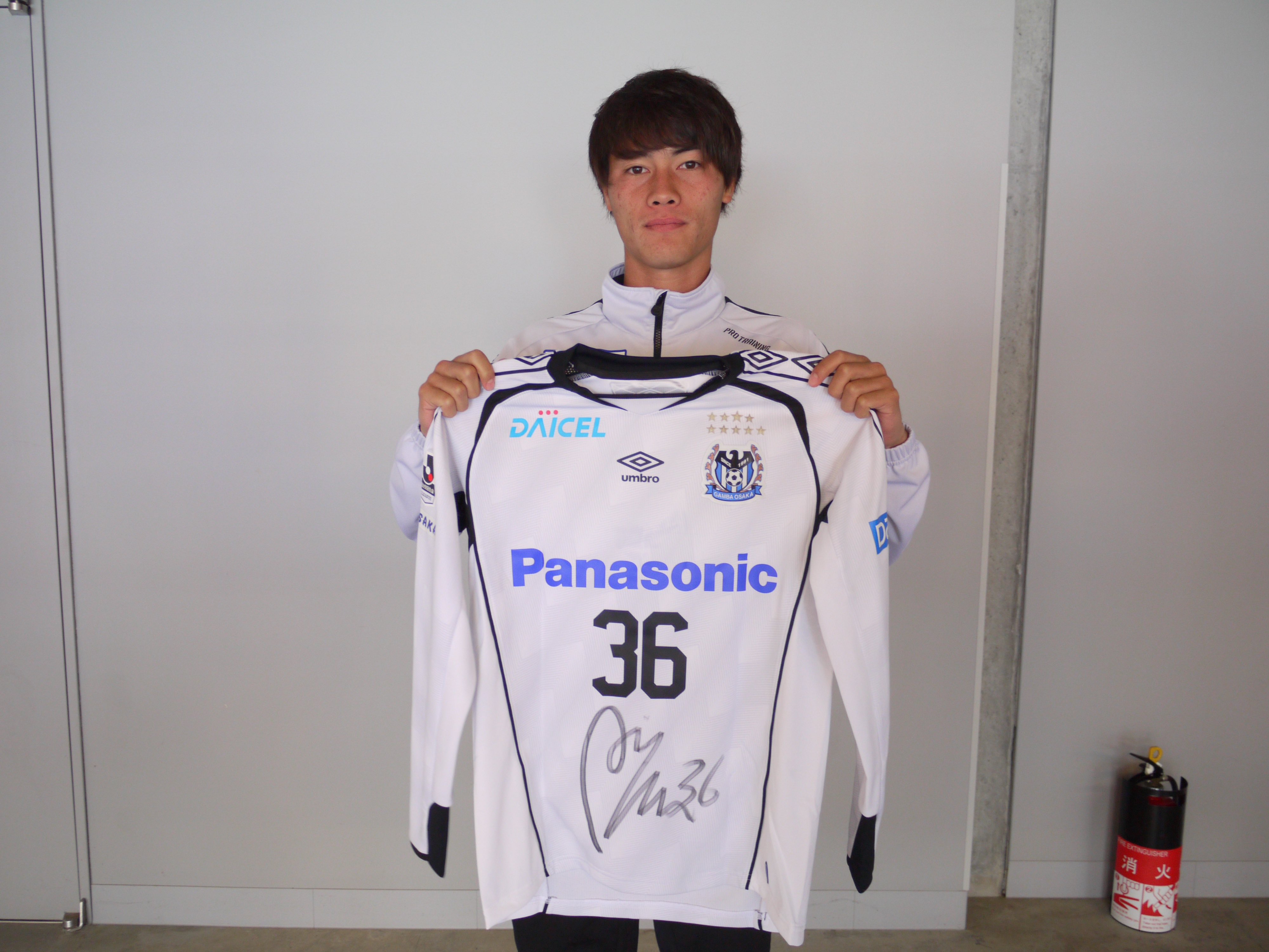 HATTRICK（ハットトリック）-選手の想いをファンへ届ける公式