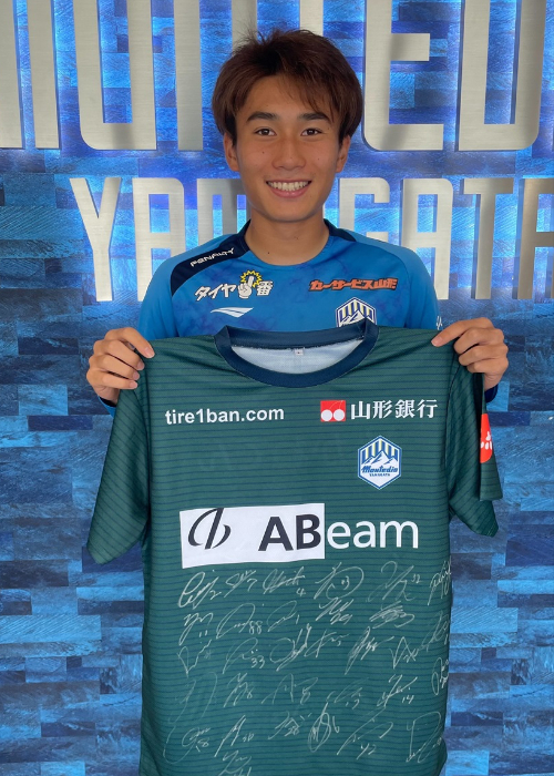 HATTRICK（ハットトリック）-選手の想いをファンへ届ける公式