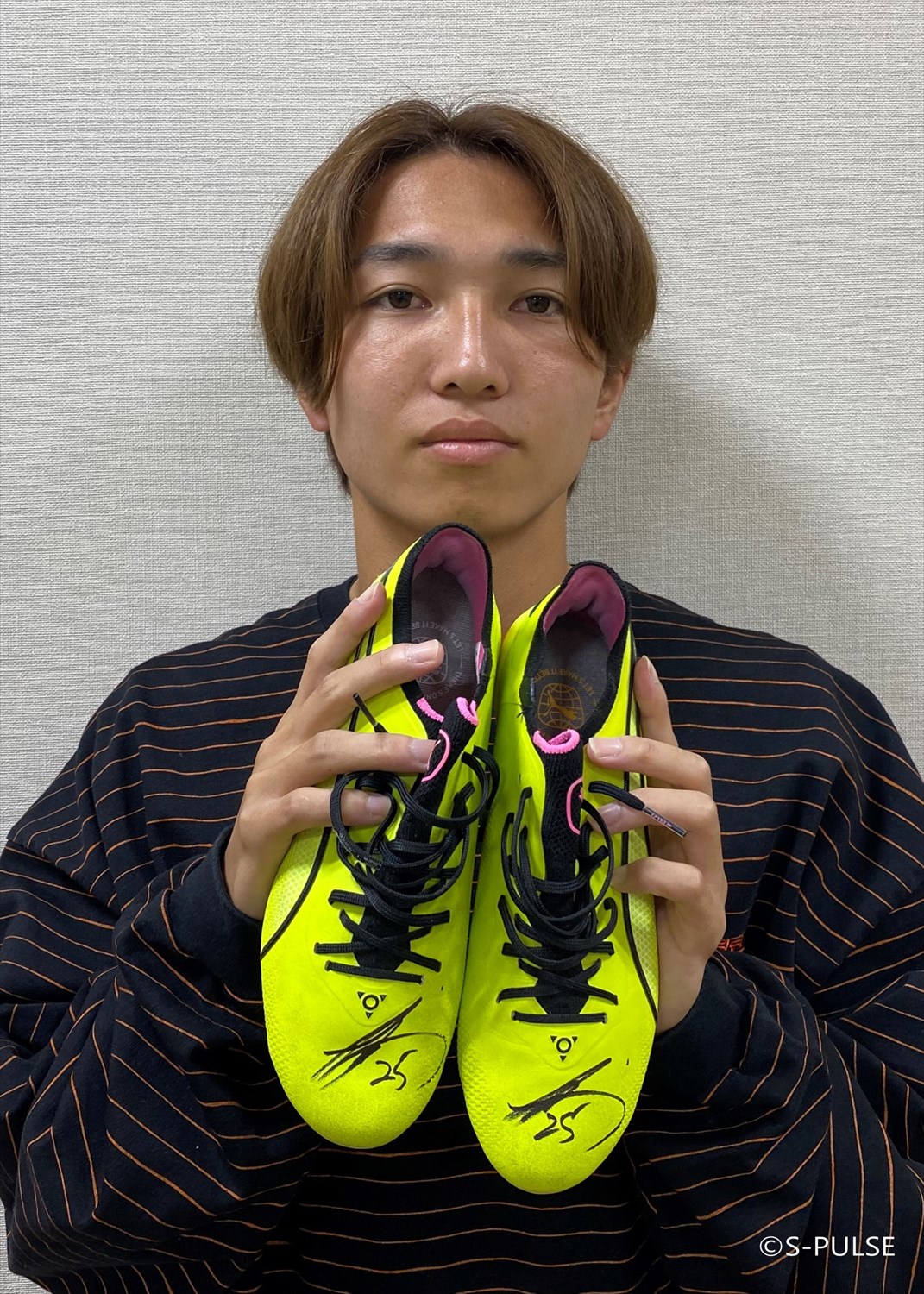 HATTRICK（ハットトリック）-選手の想いをファンへ届ける公式