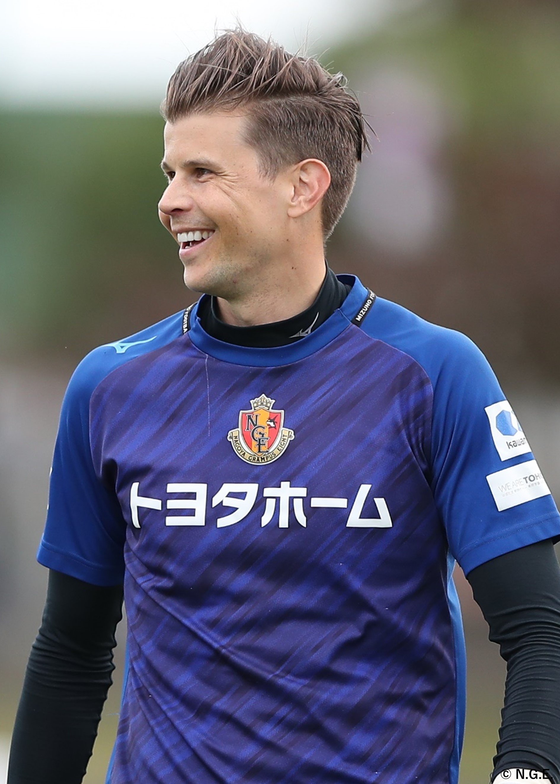 HATTRICK（ハットトリック）-選手の想いをファンへ届ける公式