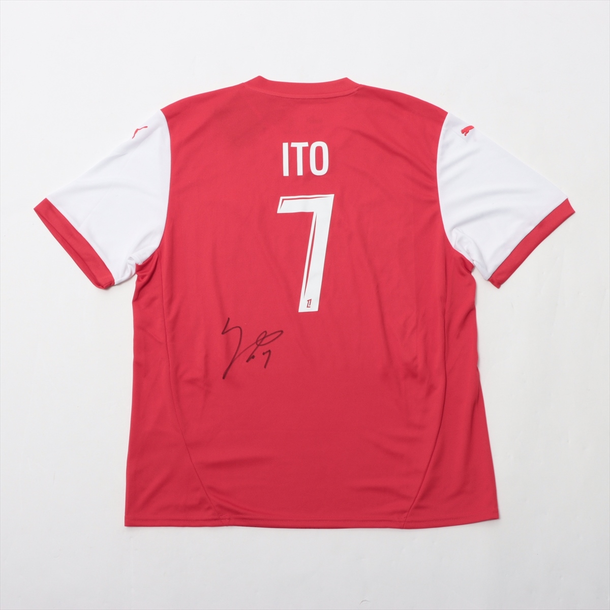 HATTRICK（ハットトリック）-選手の想いをファンへ届ける公式