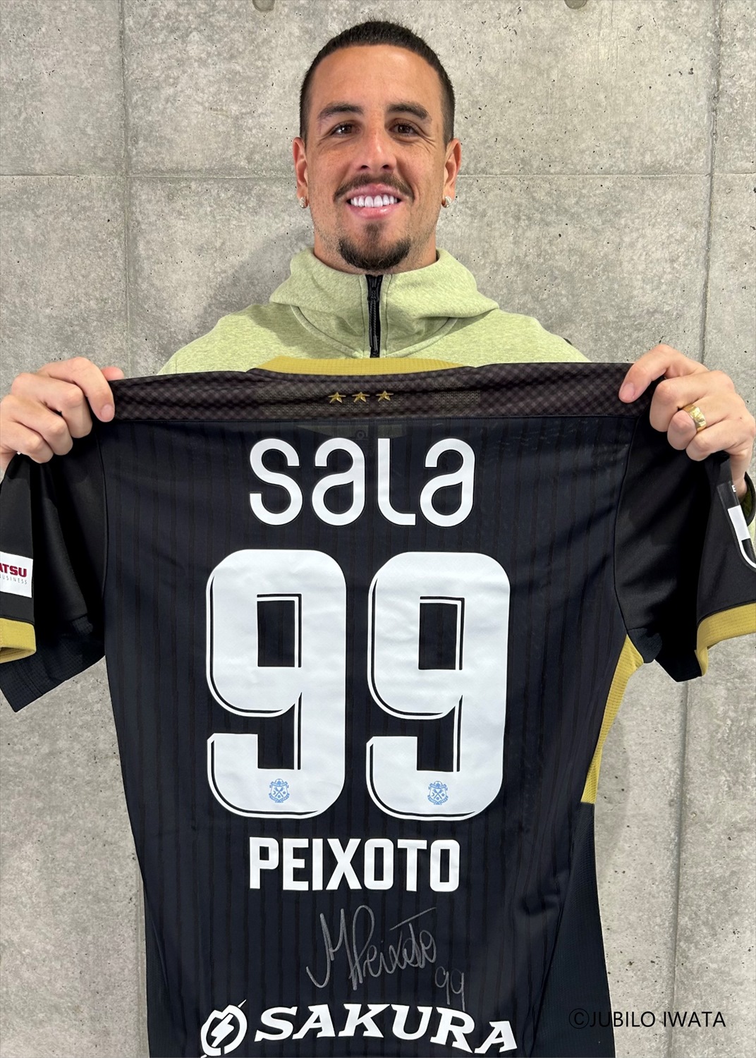 HATTRICK（ハットトリック）-選手の想いをファンへ届ける公式