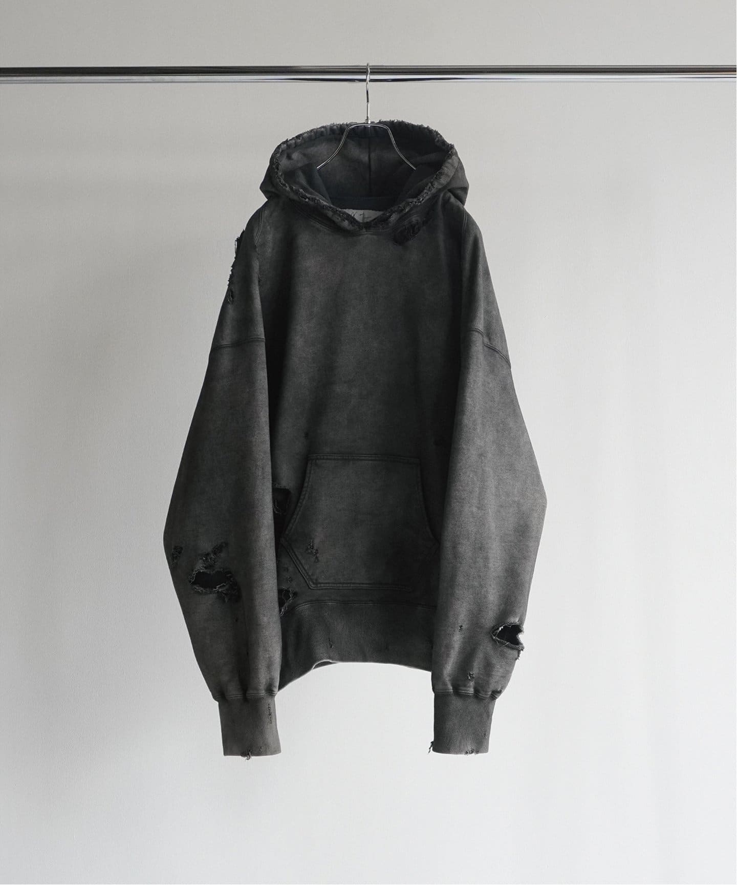 ANCELLM / アンセルム】AGING CRASH HOODIE（パーカー）｜WISM