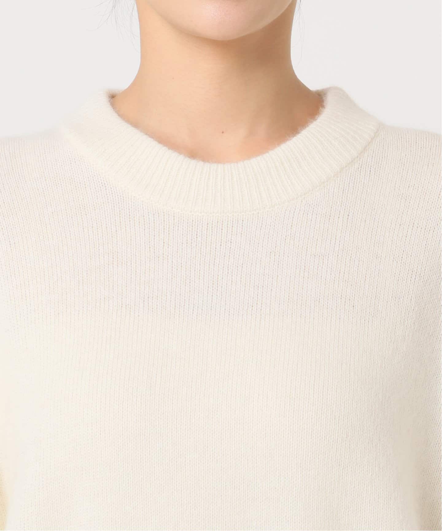 ウールベイビーミンククループルオーバー（ニット／セーター