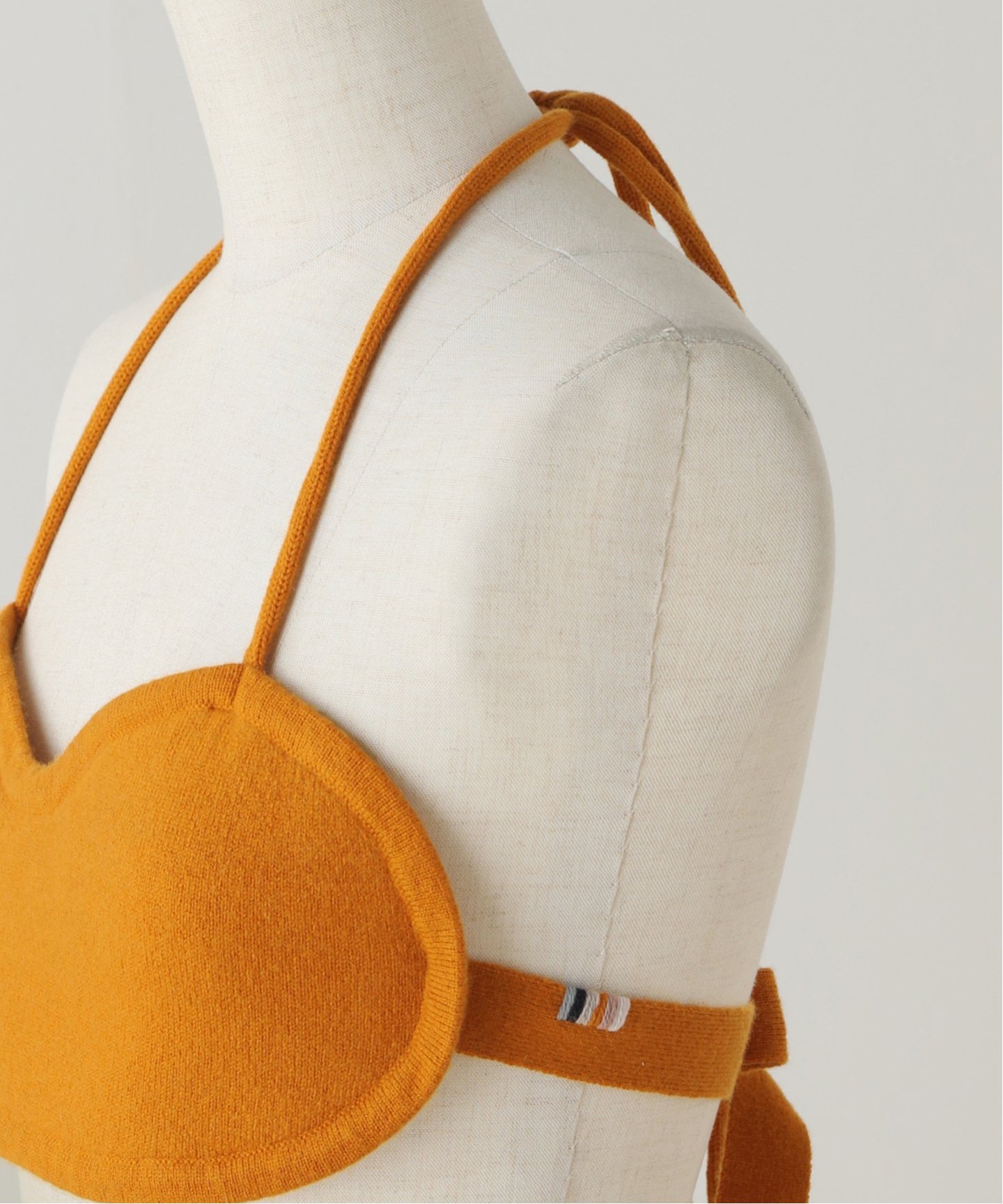 EXTREME CASHMERE X N327/BRALETTE：ブラレット（その他トップス