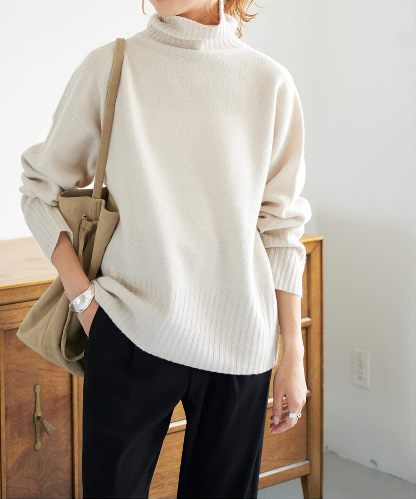 ウールカシミヤ タートルネックプルオーバー（ニット／セーター