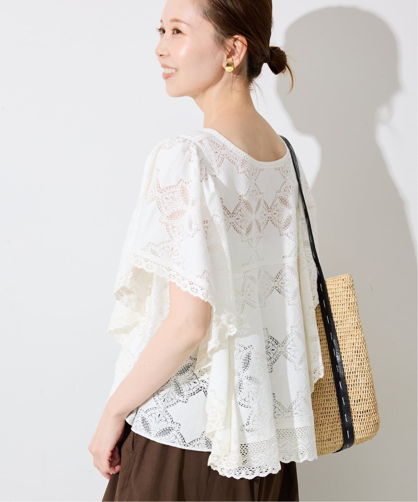 レースフリルVネックブラウス（シャツ／ブラウス）｜SLOBE IENA