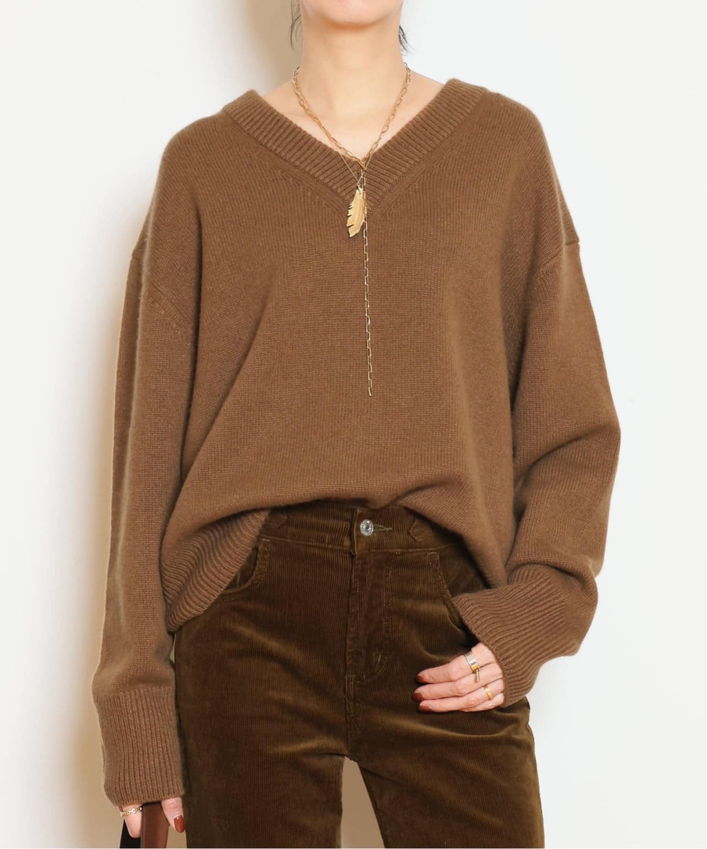 CASHY OVER Vネック プルオーバー（ニット／セーター）｜MUSE de