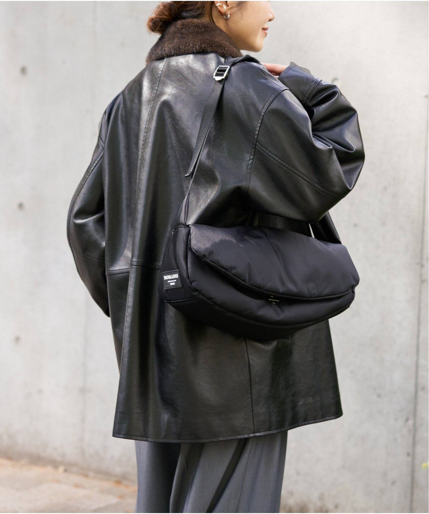 追加》ウォッシャブルフェイクレザーファー襟付カバーオール（レザー