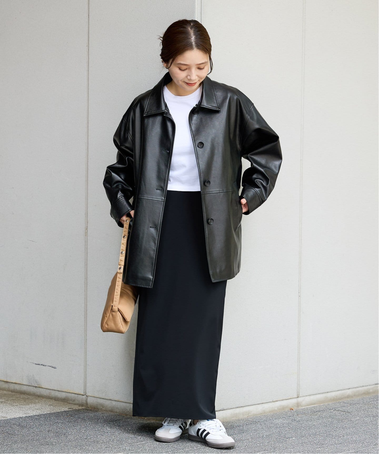 追加》ウォッシャブルフェイクレザーファー襟付カバーオール（レザー