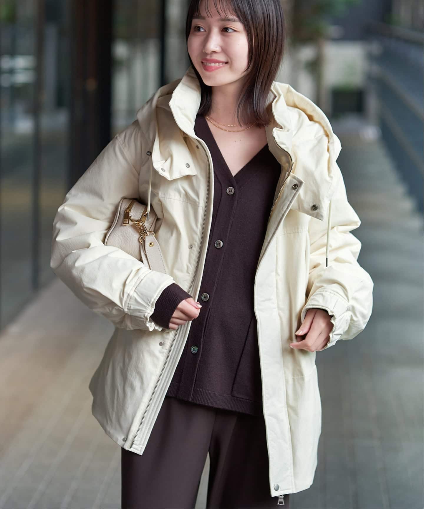 フェザーライト撥水モンスターダウン（ダウンジャケット）｜SLOBE IENA