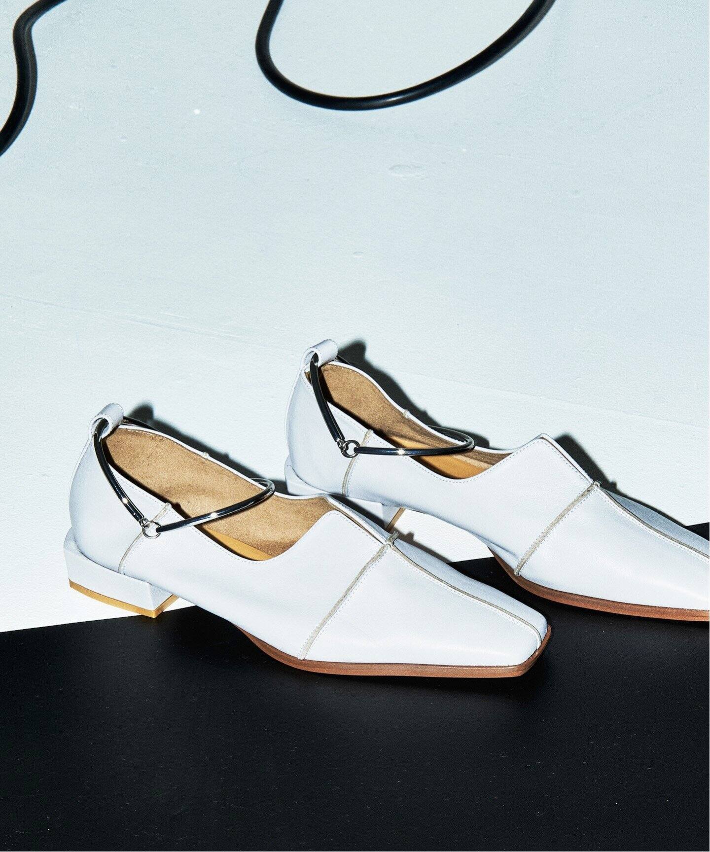 GRISEレザースクエアクロスシームアンクルフラット（フラットシューズ