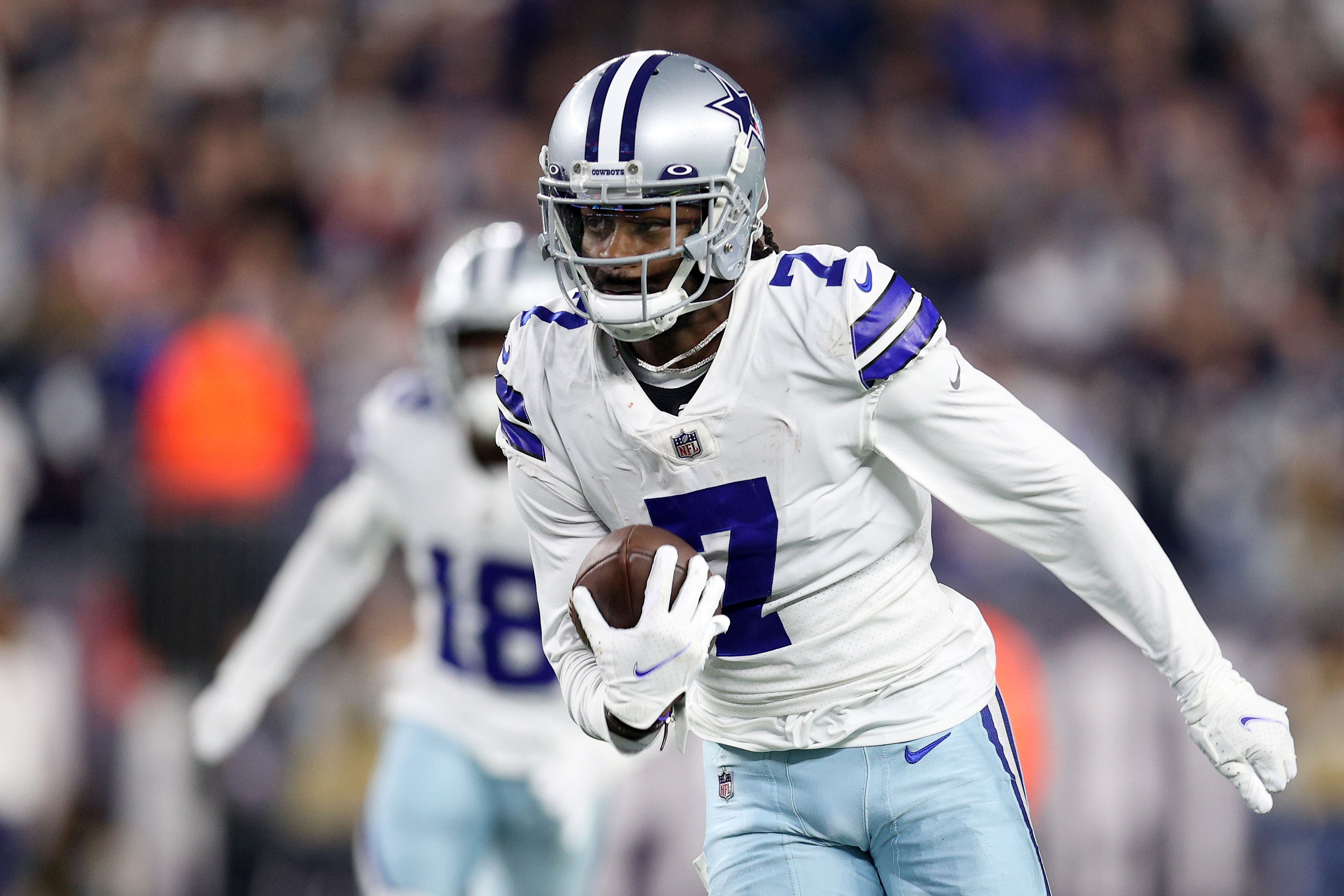 NFL】カウボーイズvs49ERSは、勝ったほうがスーパーボウルに優勝する