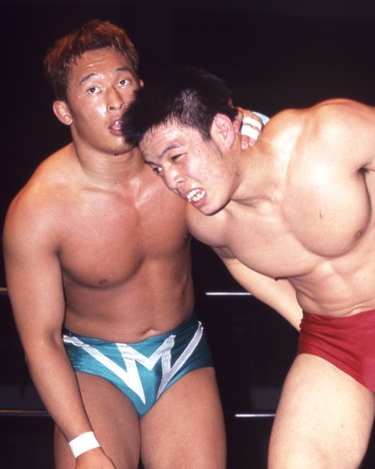 KENTAが自伝で暴露!「新弟子時代のオレにとって丸藤正道さんは人の姿を