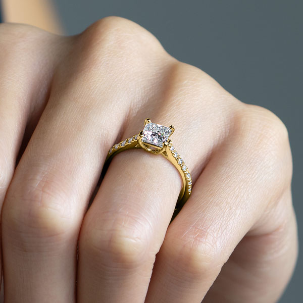 K18YG プレイズ プリンセスカット ダイヤモンド エタニティタイプ