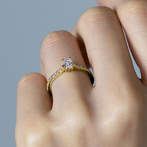 K18YG プレイズ エメラルドカット ダイヤモンド エタニティタイプ