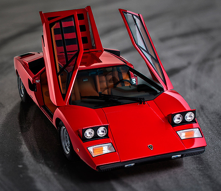 ランボルギーニ・カウンタック LP400 (レッド) / ランボルギーニ