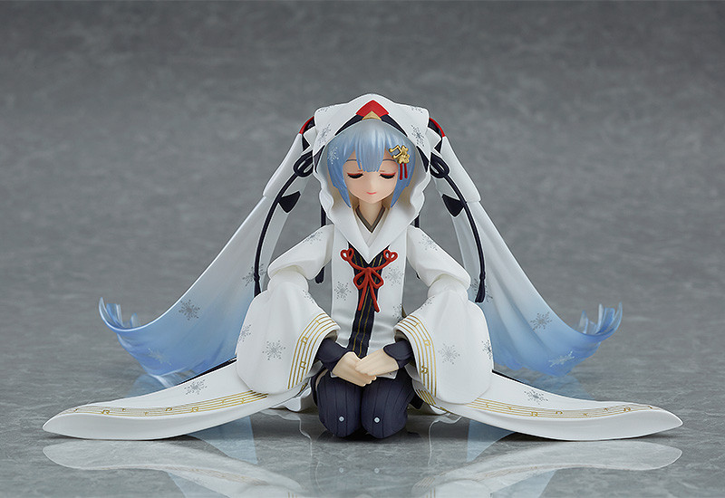 figma 雪ミク タンチョウ巫女ver.
