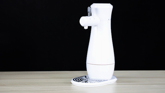 1秒に4万回の超音波で作るクリーミー泡 自宅やアウトドアでもお店の