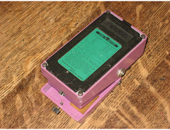 Boss BF-2 Flanger - What To Know & Where To Buy | Equipboard