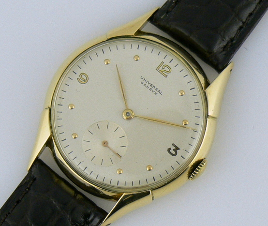 11845) Universal Geneve 18k Yellow Gold Manual | European Watch