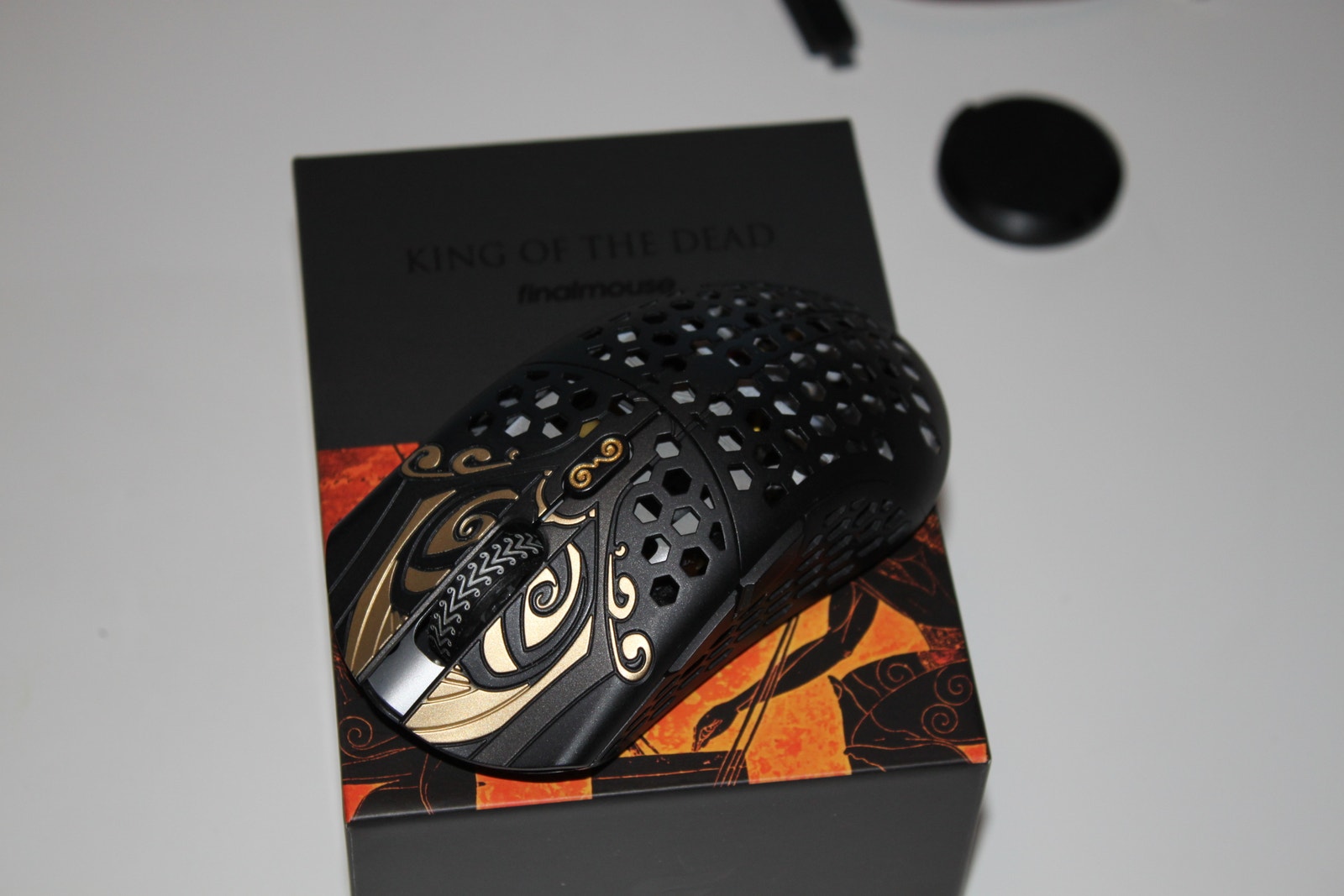 Finalmouse Starlight-12 Hades | FINN-torget