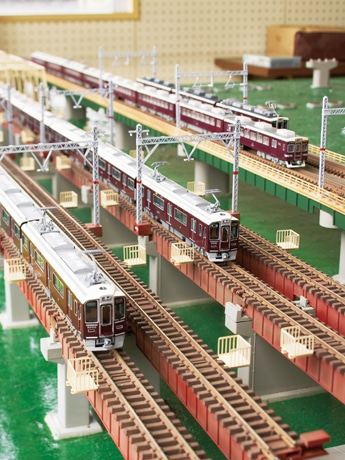 阪急・阪神百貨店で同時「鉄道模型フェス」－「十三3複線」ジオラマも
