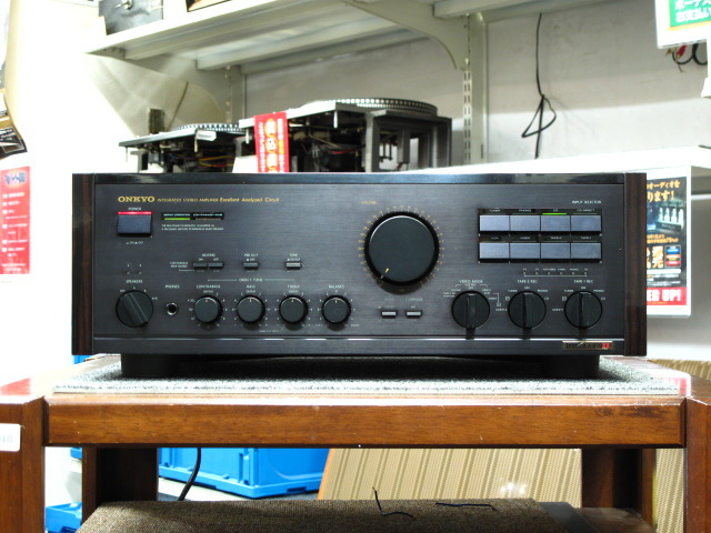 Integra A-819XX ONKYO - 中古オーディオ 高価買取・販売 ハイファイ堂