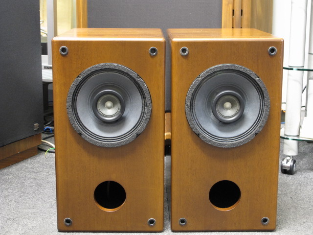 409-8E+エンクロージャー ALTEC - 中古オーディオ 高価買取・販売