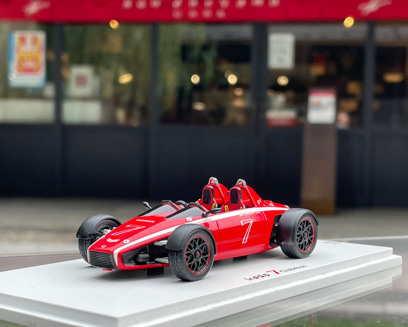 ケン・オクヤマのワンオフモデルがミニサイズになって登場！ | octane