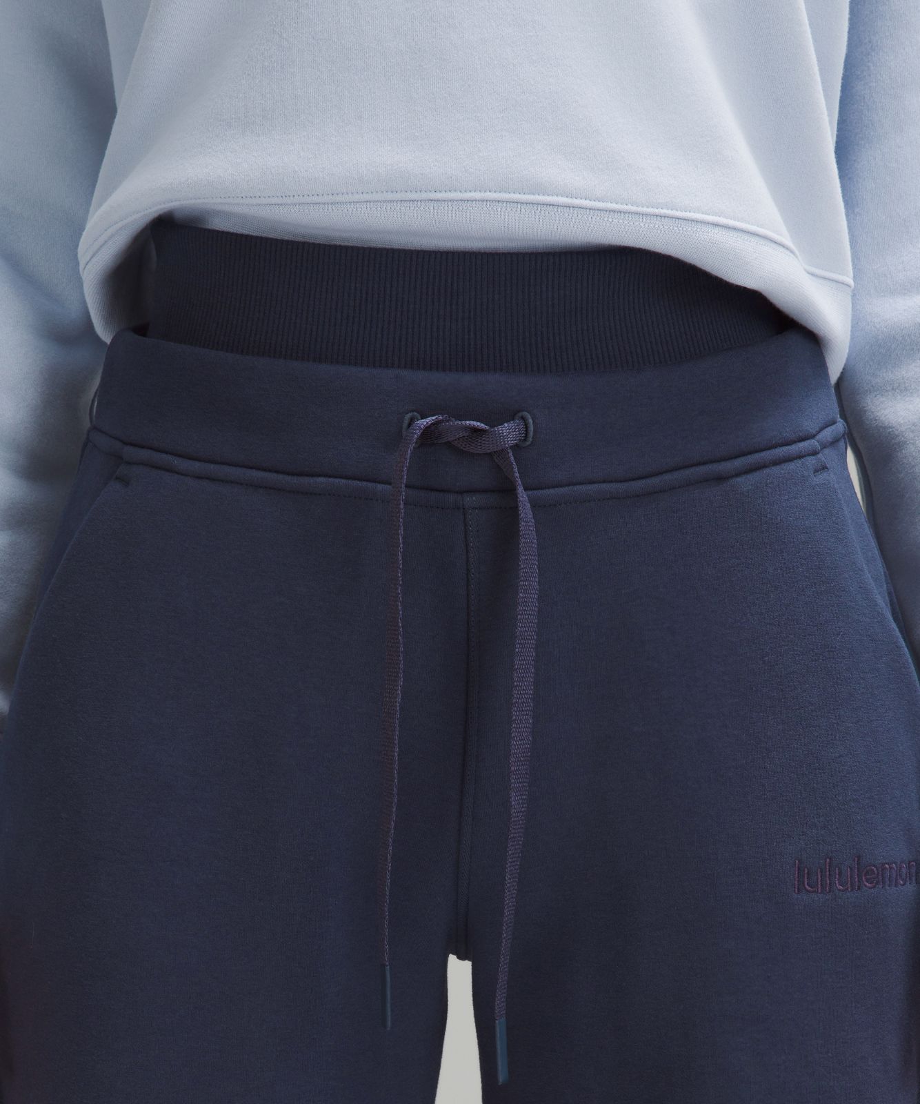 LW5GBAA_036717_4?size=1600,1600