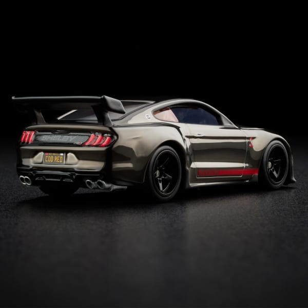Hot Wheels RLC 2022 Ford Mustang Shelby GT500 Code Red | Mattel