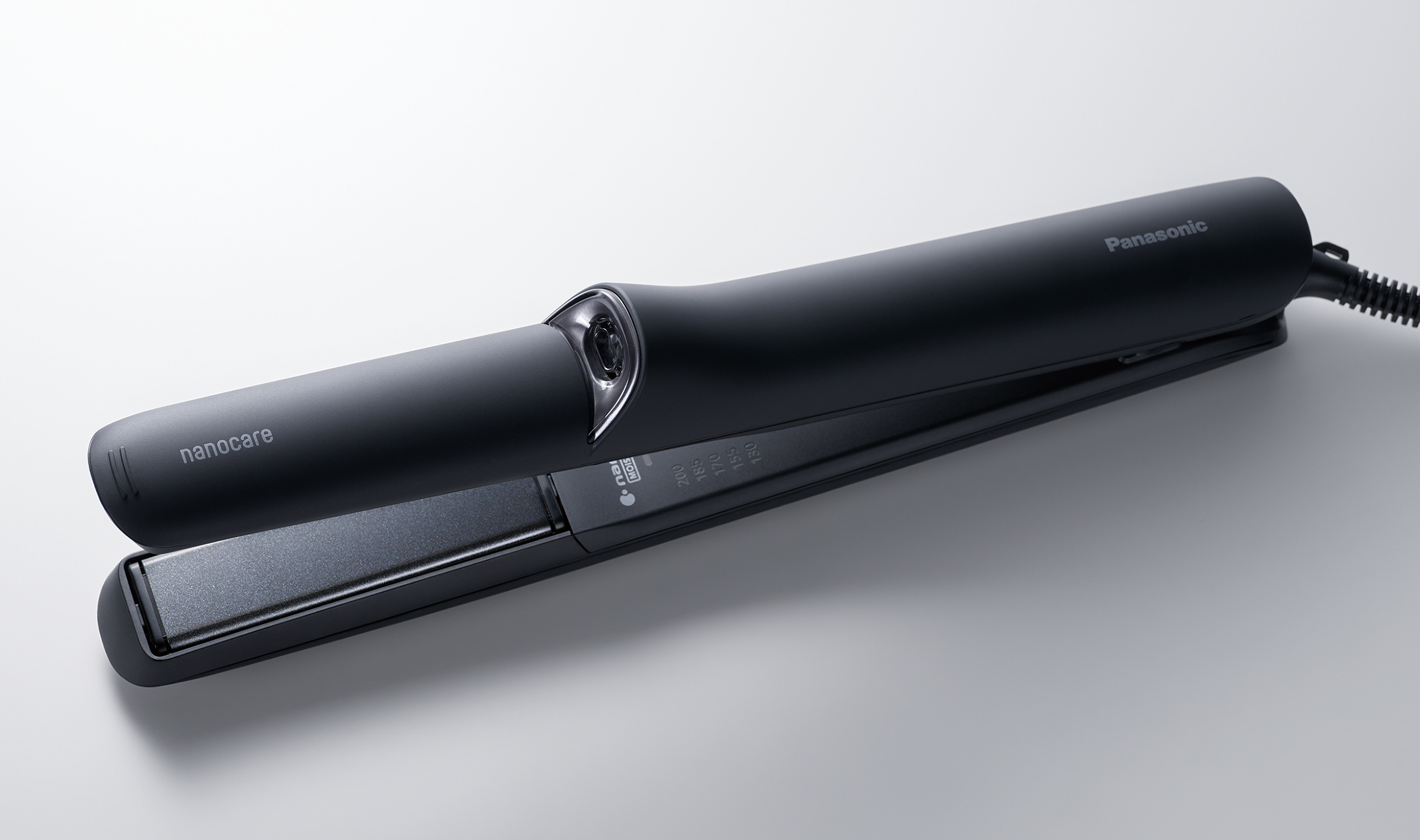 髪くせは伸ばすだけでなく“ケアする”時代へ：パナソニックの