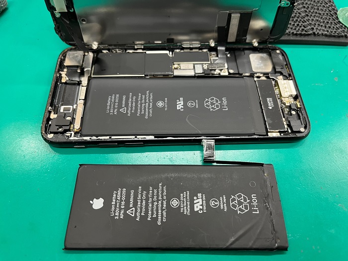 小牧市】iPhone8 Plus バッテリー(電池交換) のご相談・修理 105store