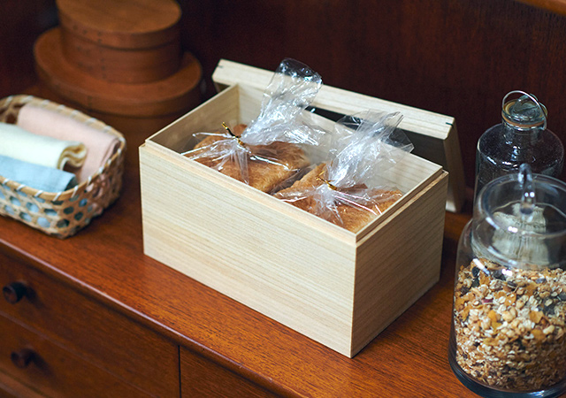 調湿できる桐の食品保存箱｜台所の道具｜中川政七商店 公式サイト