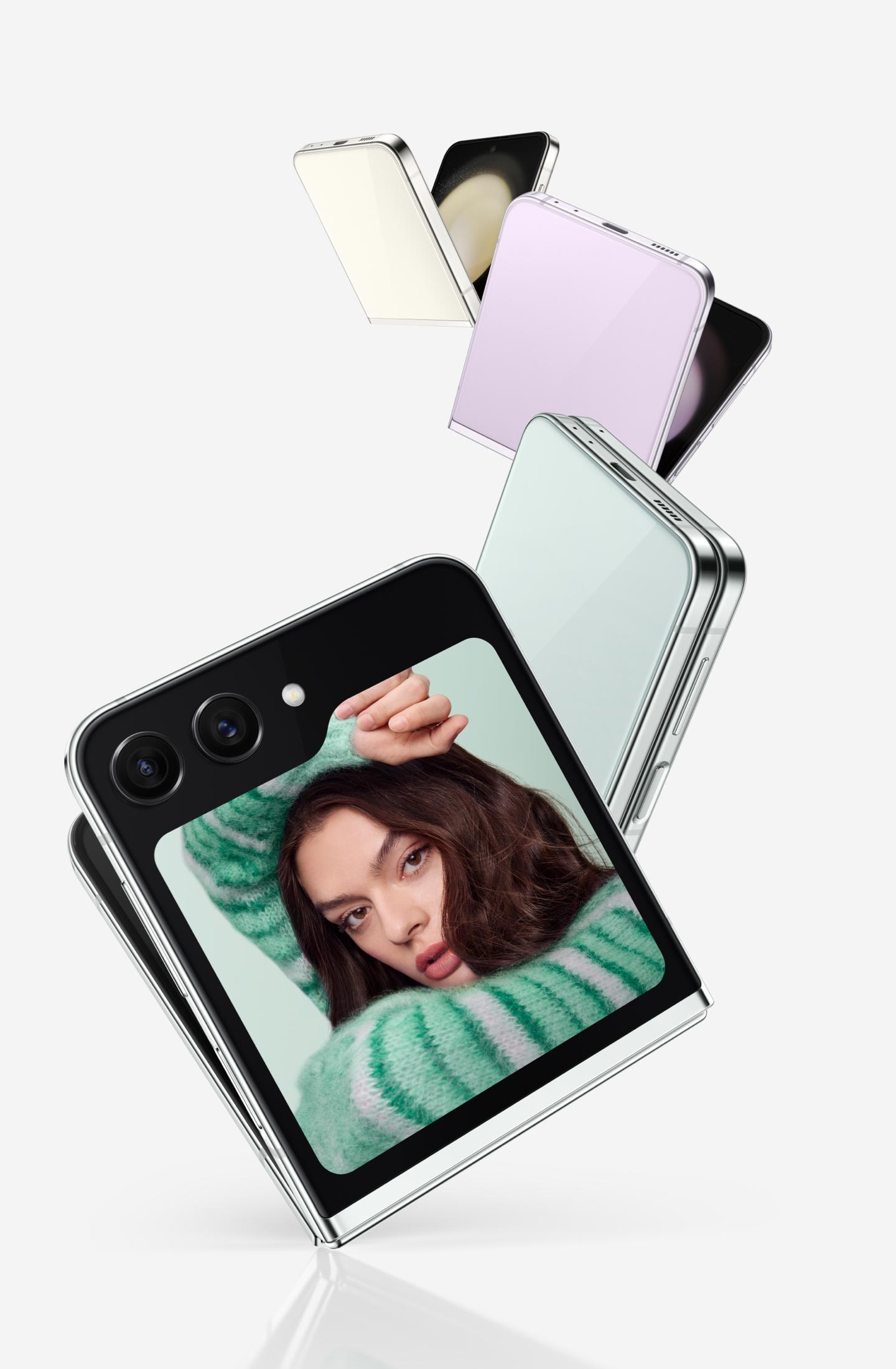 Galaxy Z Flip5 Flip Phone | Samsung US