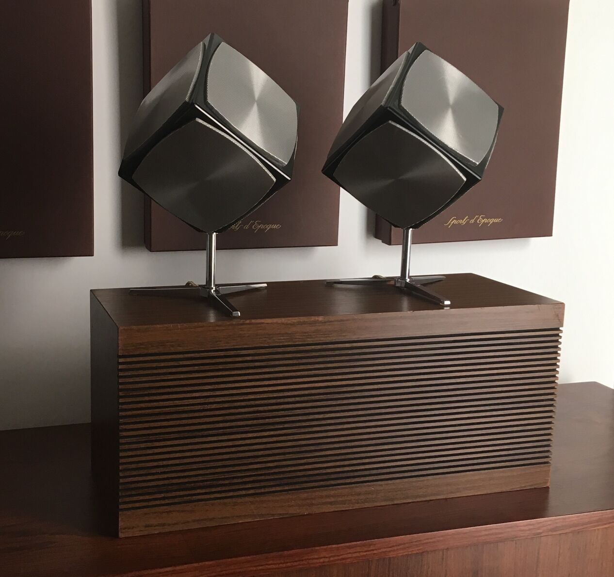 Legendary pair of grundig Audiorama speakers 700 cubes - vintage