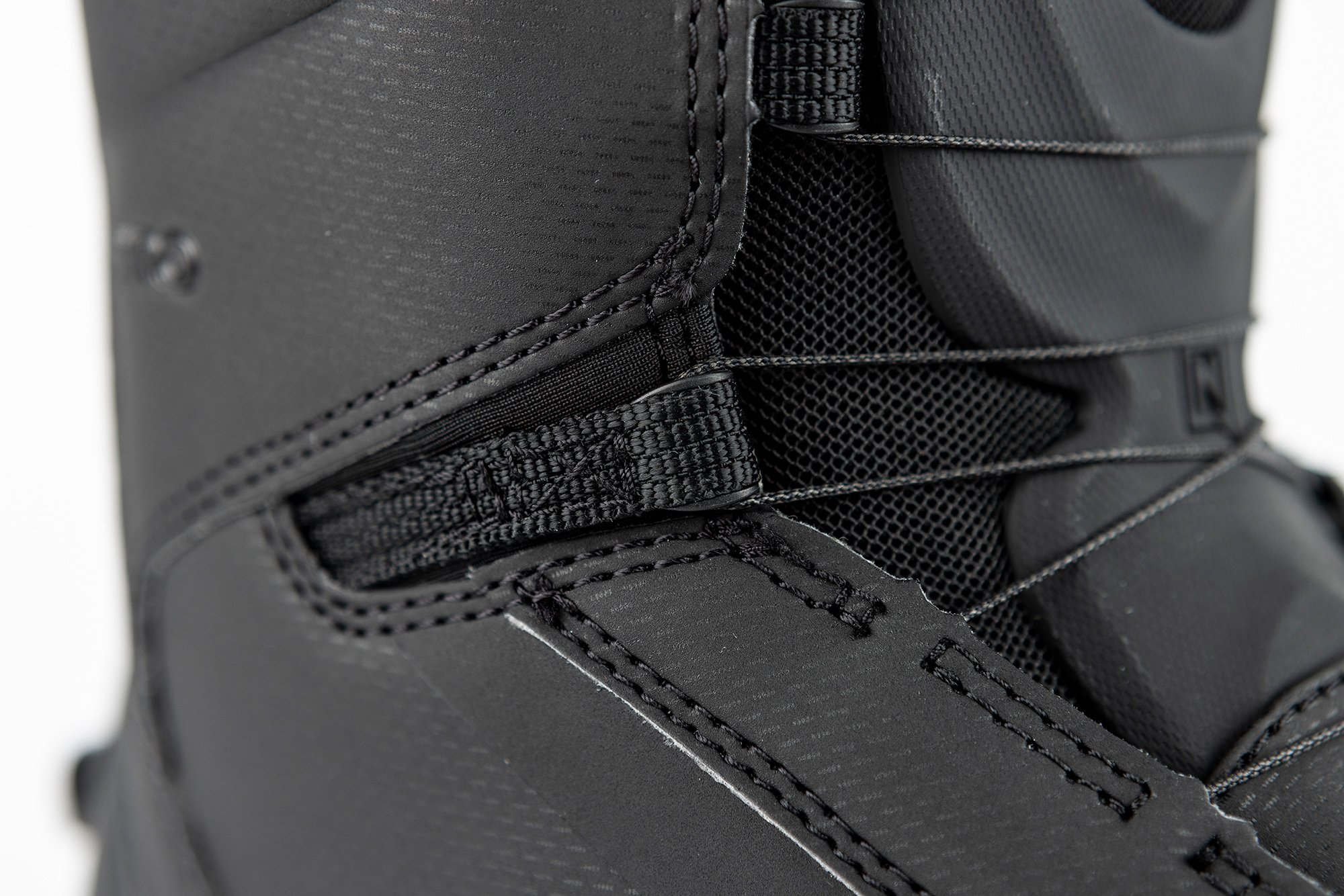 Nitro Darkseid Step On Boa 2025 (Black) — Invasion Snowboard Shop