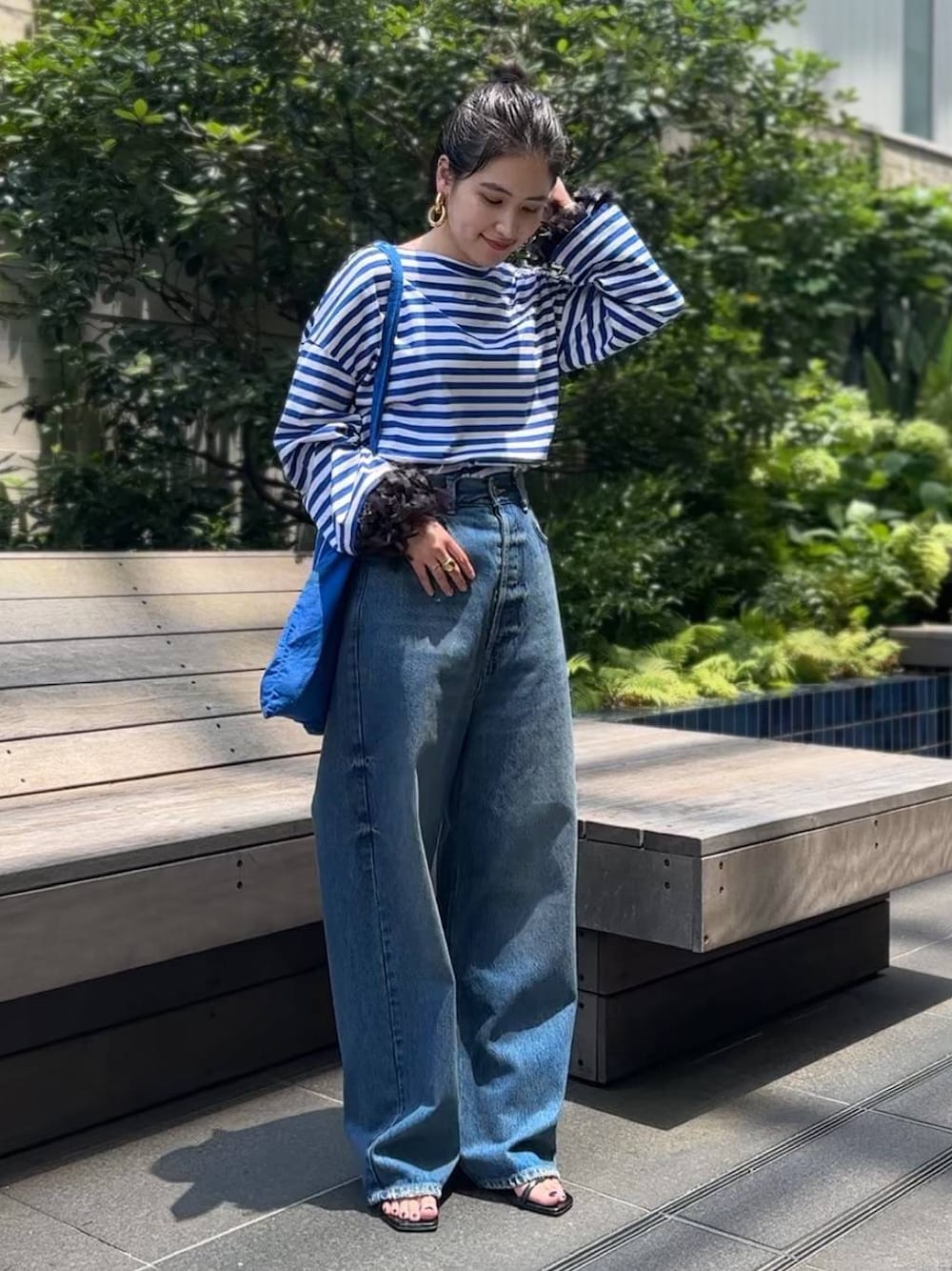 i_am_hrk(Curensology 本部)｜Curensologyのデニムパンツを使った