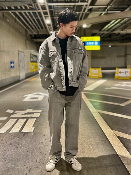 リーバイス STAFF MENさんのデニムジャケットを使ったコーディネート