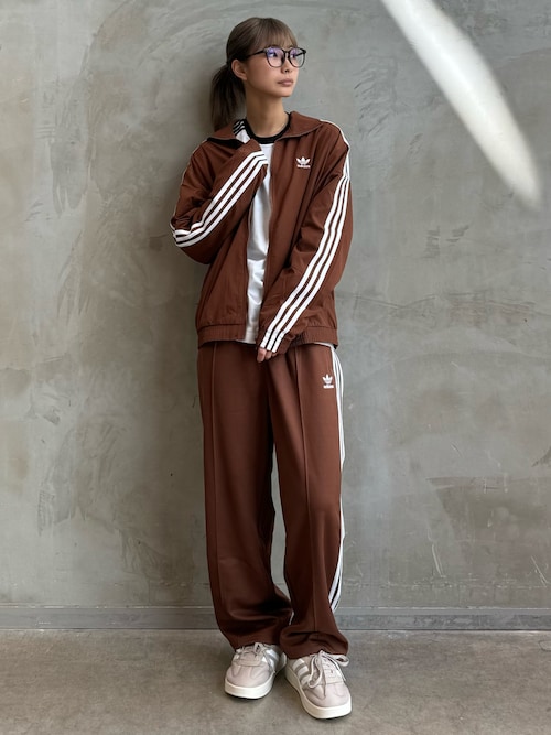 アディダス オリジナルスショップ 福岡AGさんのナイロンジャケットを