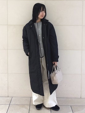 ステッチレスライトダウンロングコートを使った人気ファッション