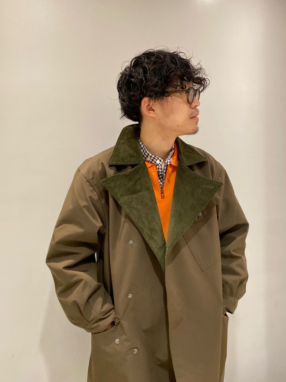 ふかのき(ADAM ET ROPE' ミント神戸)｜Barbourのトレンチコートを使っ