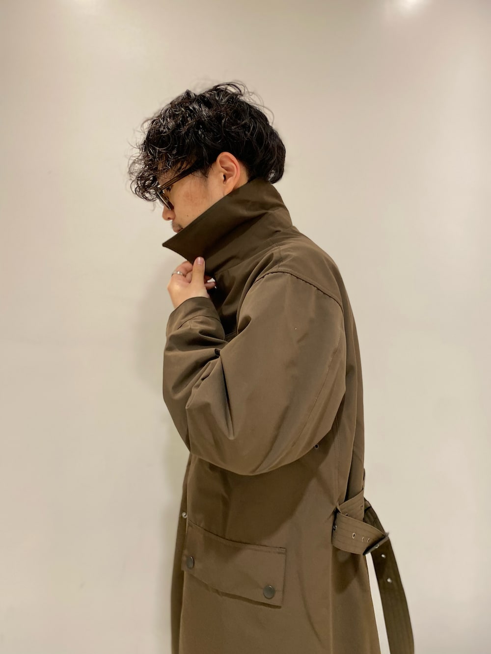 ふかのき(ADAM ET ROPE' ミント神戸)｜Barbourのトレンチコートを使っ