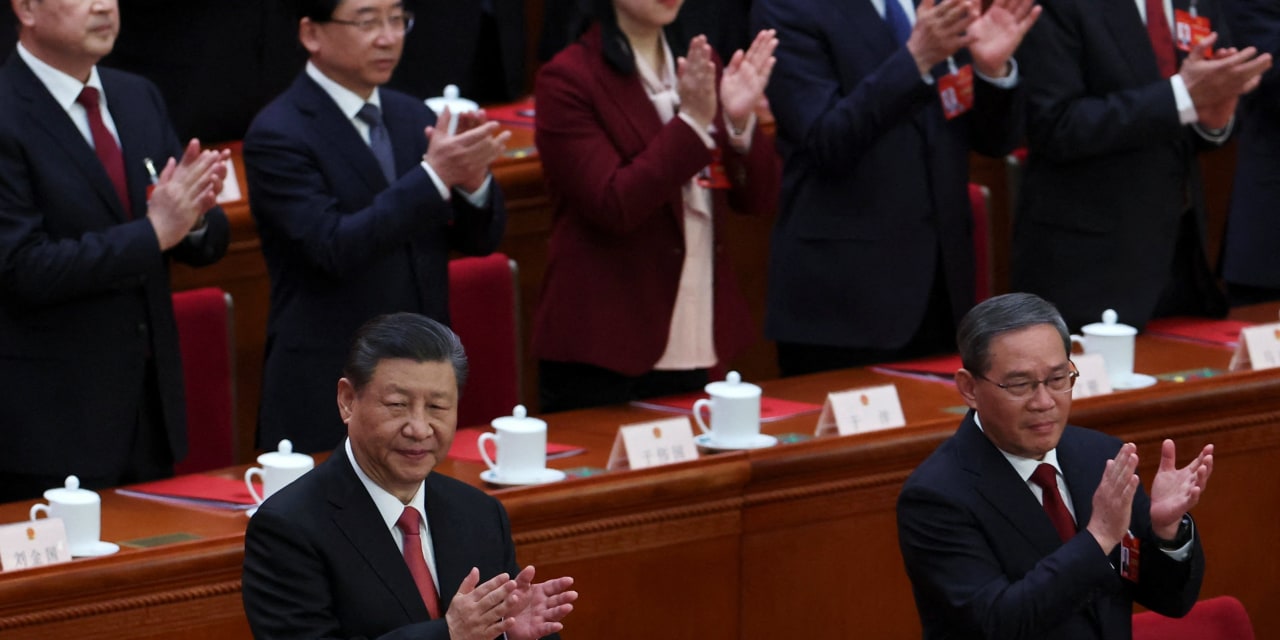 中国全人代 「沈黙は雄弁」を実践 - WSJ